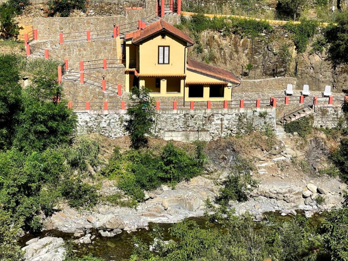 Agriturismo Del Gao Isolabona Ngoại thất bức ảnh
